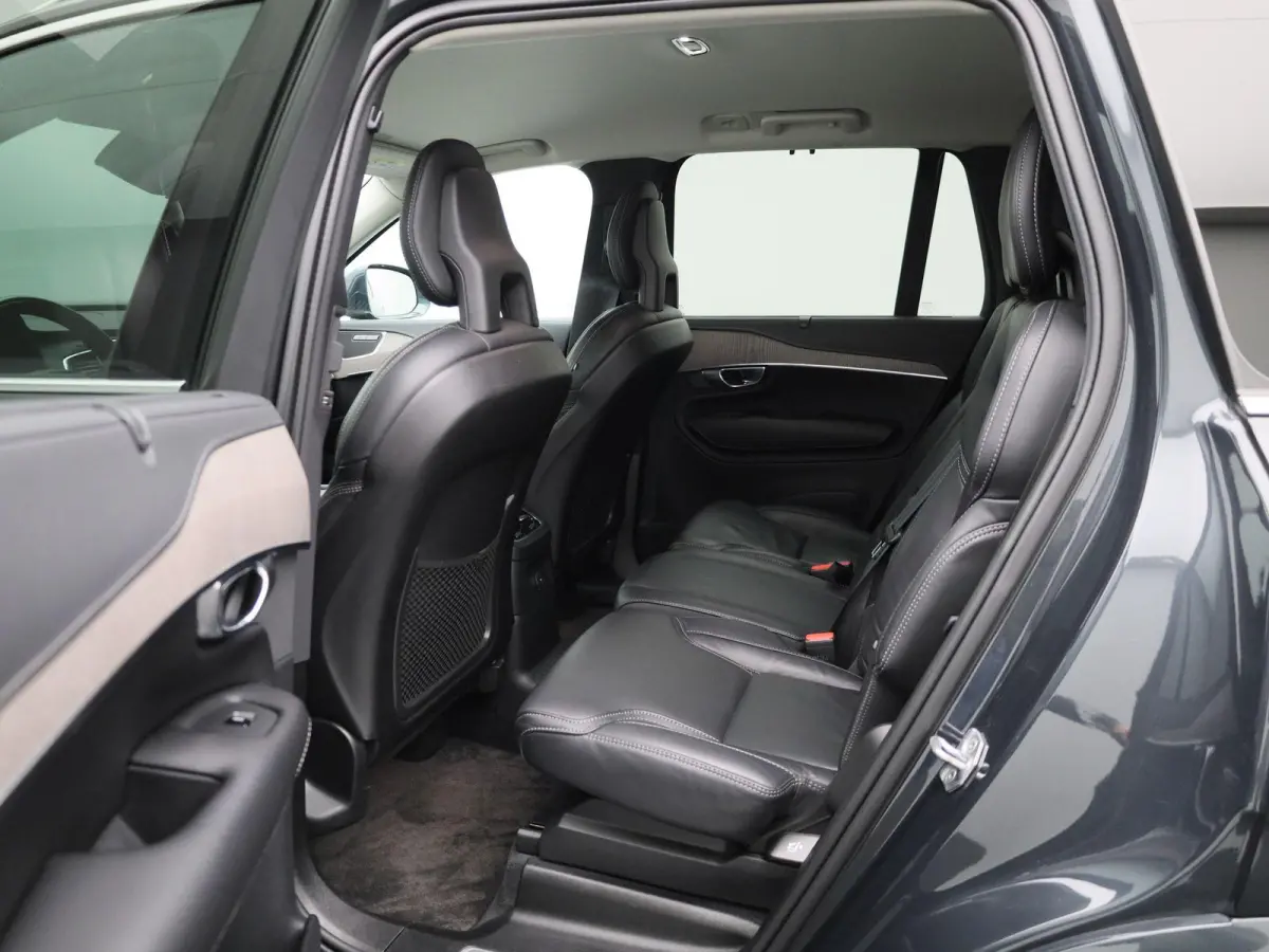 2.0 T8 4WD Geartronic Inscription 7-Persoons | Apple Carplay / Android Auto | Stoelverwarming | Stuurverwarming | Memory Seats | Achteruitrijcamera | Parkeersensoren |