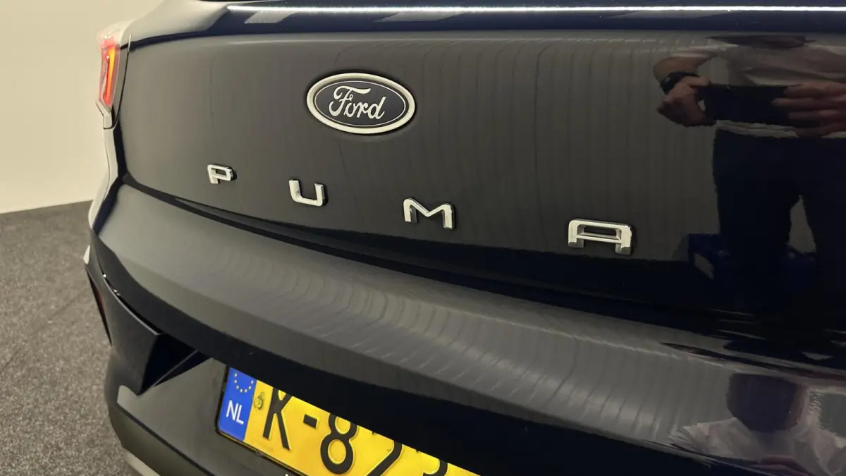 1.0 EcoBoost Titanium NAVI CRUISE LM ECC CARPLAY.