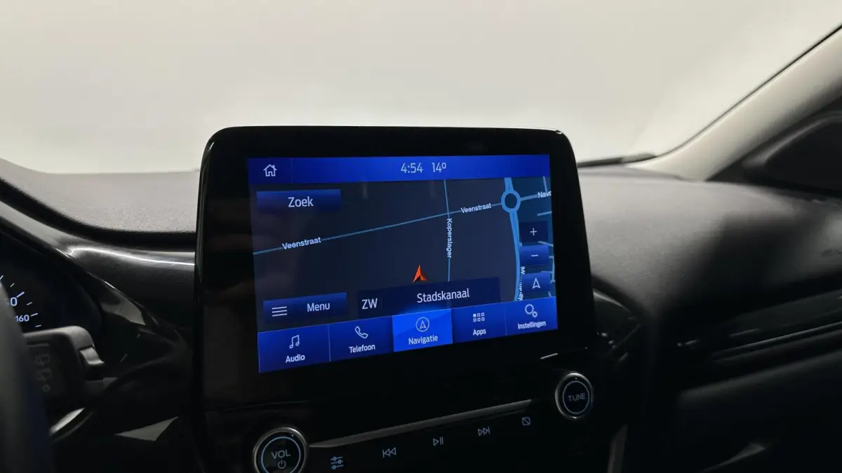 1.0 EcoBoost Titanium NAVI CRUISE LM ECC CARPLAY.