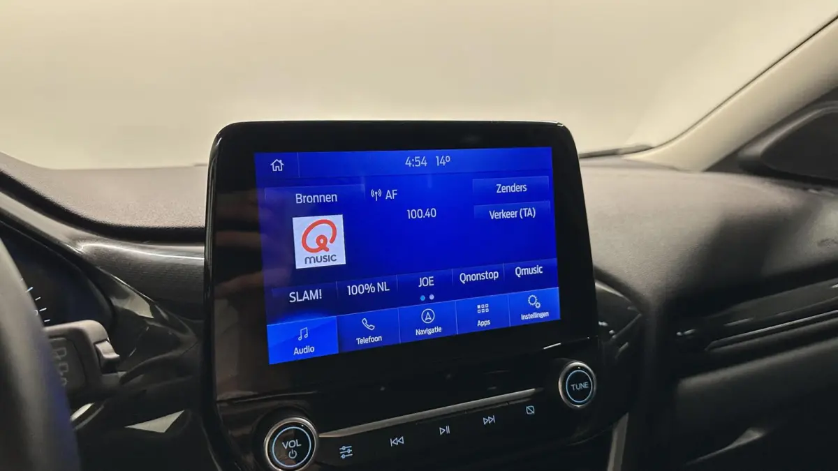 1.0 EcoBoost Titanium NAVI CRUISE LM ECC CARPLAY.