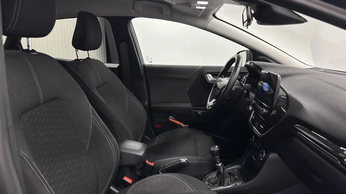 1.0 EcoBoost Titanium NAVI CRUISE LM ECC CARPLAY.