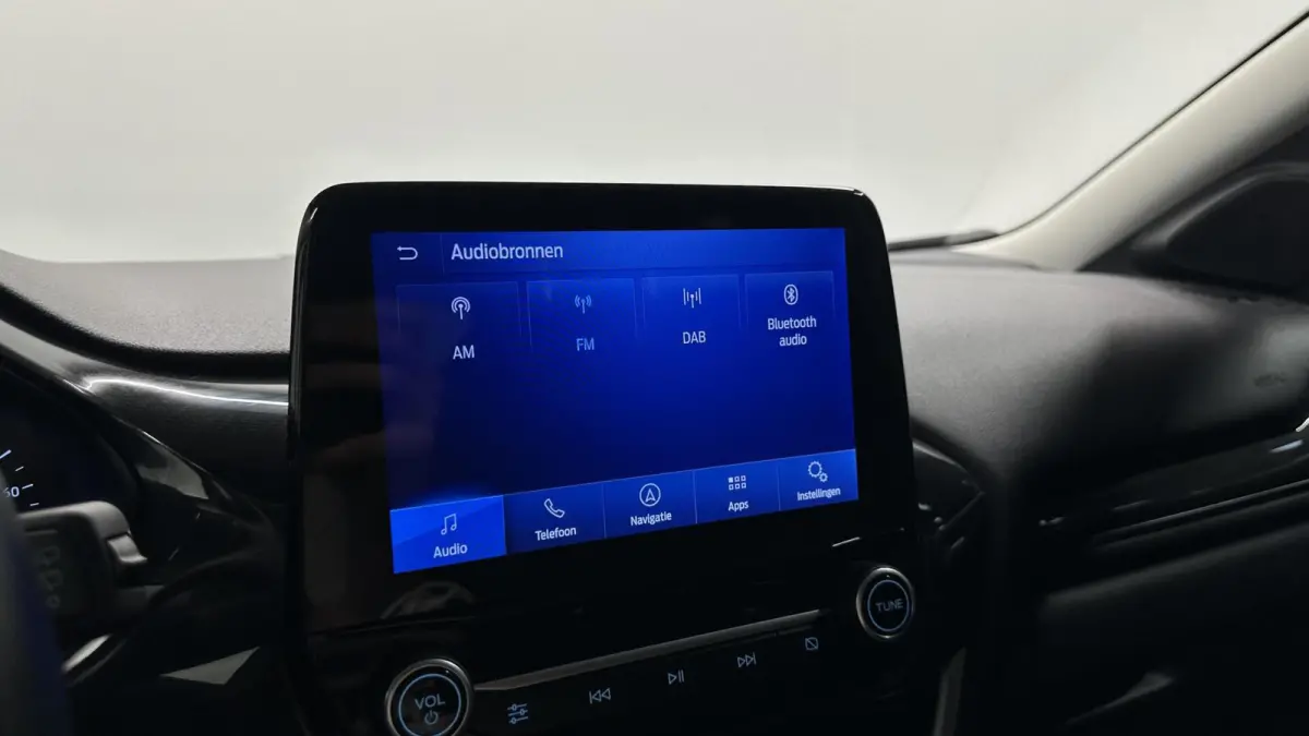1.0 EcoBoost Titanium NAVI CRUISE LM ECC CARPLAY.