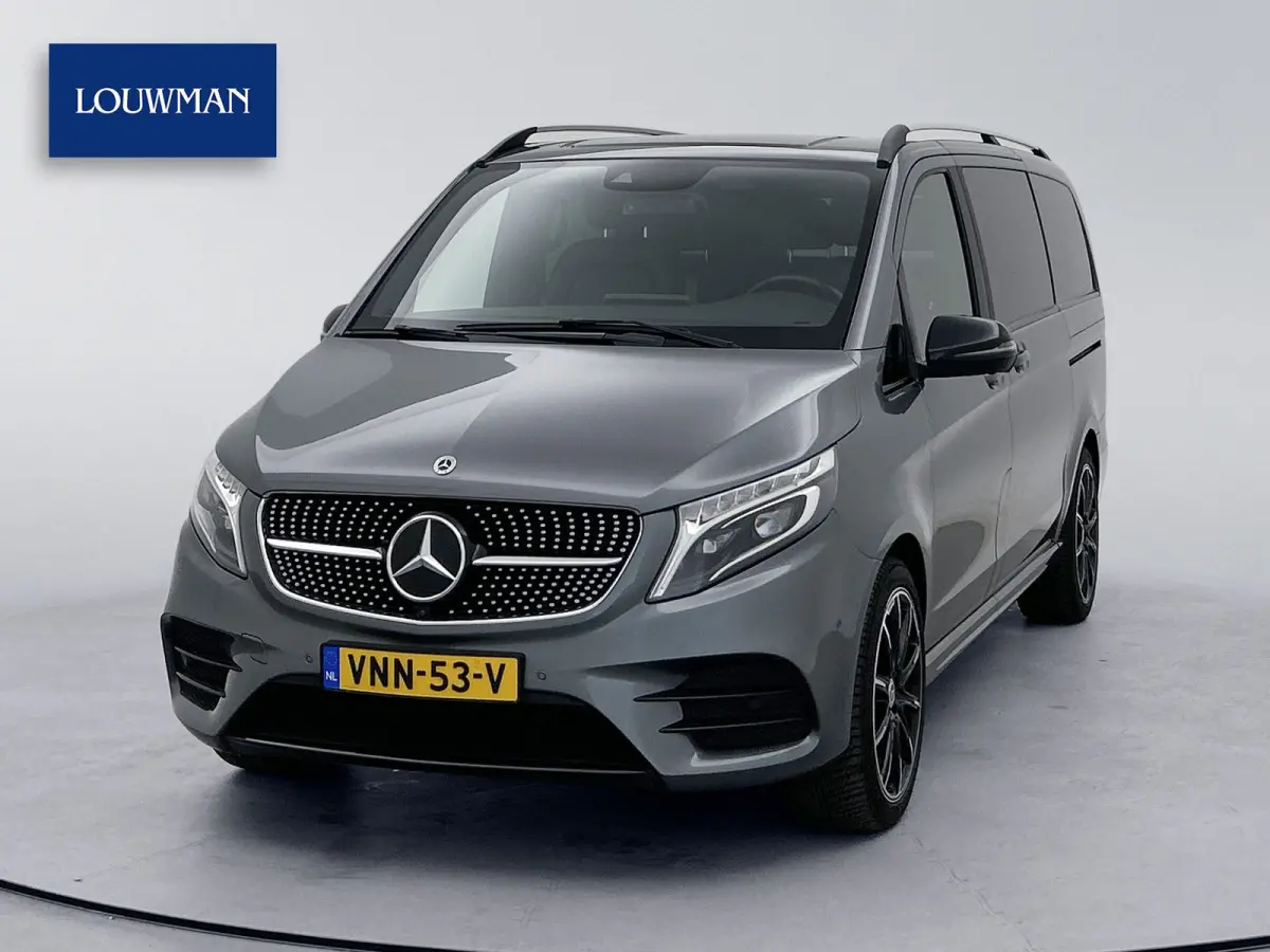 300d Lang DC Avantgarde AMG line Leder Brabus velgen Airmatic Elektrische schuifdeuren 360 camera Navigatie Trekhaak afneembaar