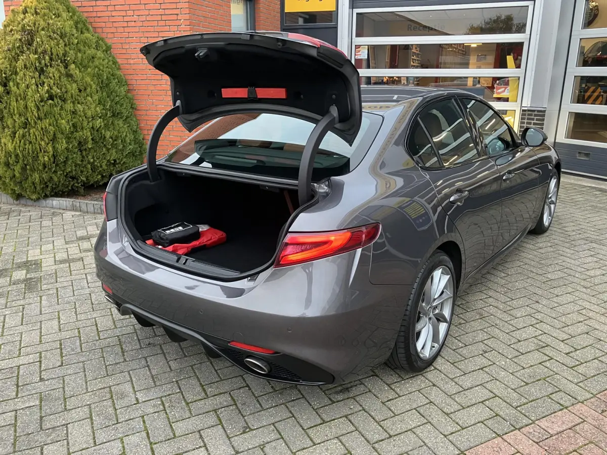 2.0T Super | BTW Auto, interessant voor ondernemers| | Uitmuntende staat |