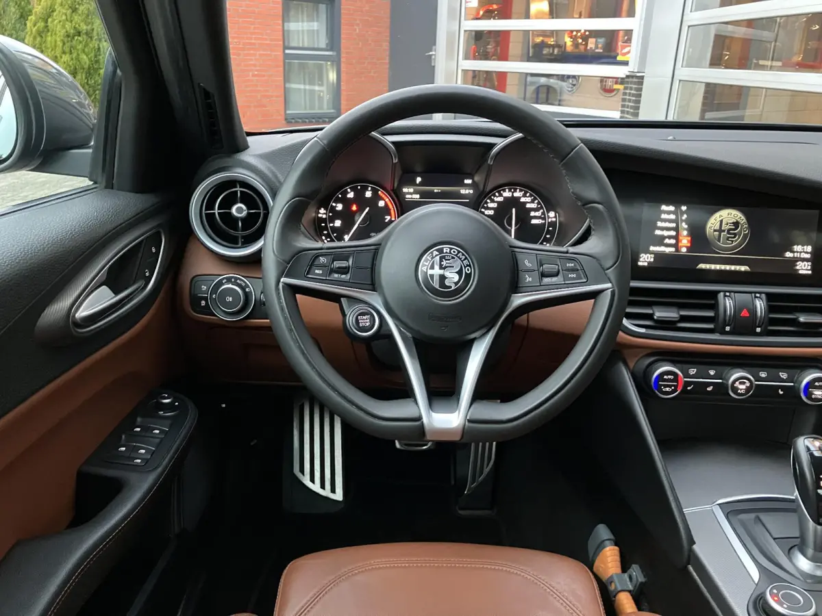 2.0T Super | BTW Auto, interessant voor ondernemers| | Uitmuntende staat |