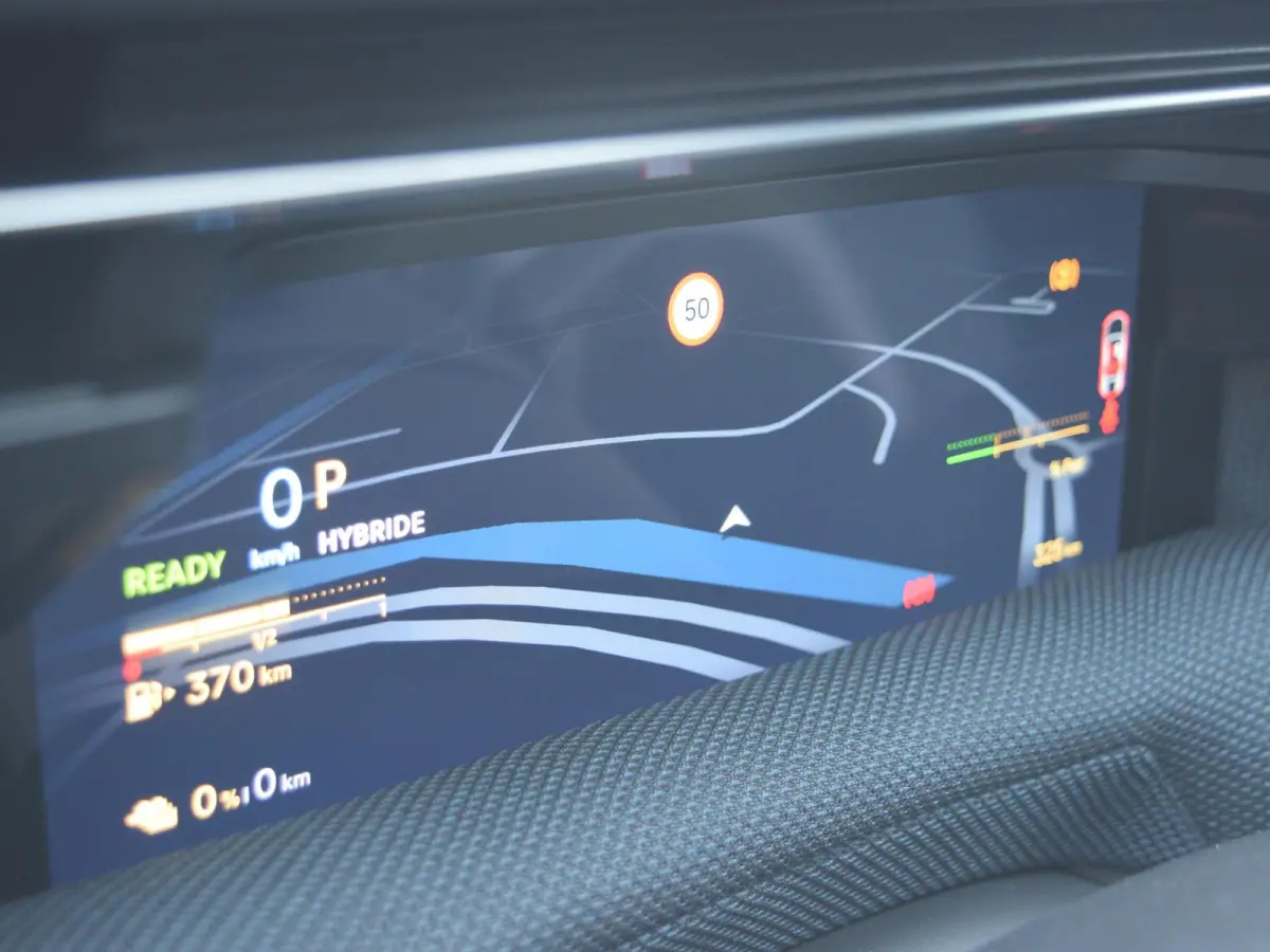 1.6 Plug-In Hybrid 195 Business 19" LICHTMETALEN VELGEN | CLIMATE CONTROL | PARKEERSENSOREN MET CAMERA | NAVI