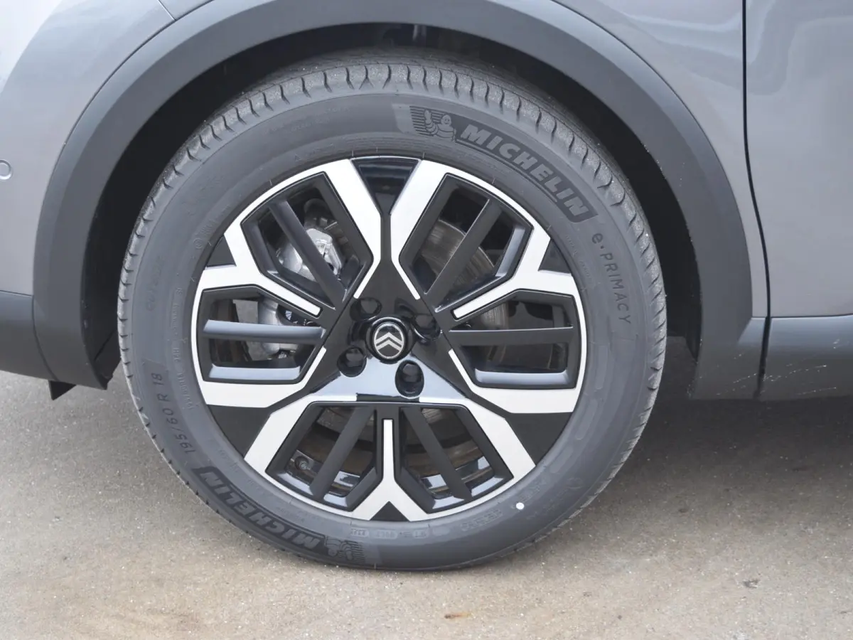 1.2 Hybrid 145pk Max NAVI  | PARKEERSENSOREN MET CAMERA | STOELVERWARMING|