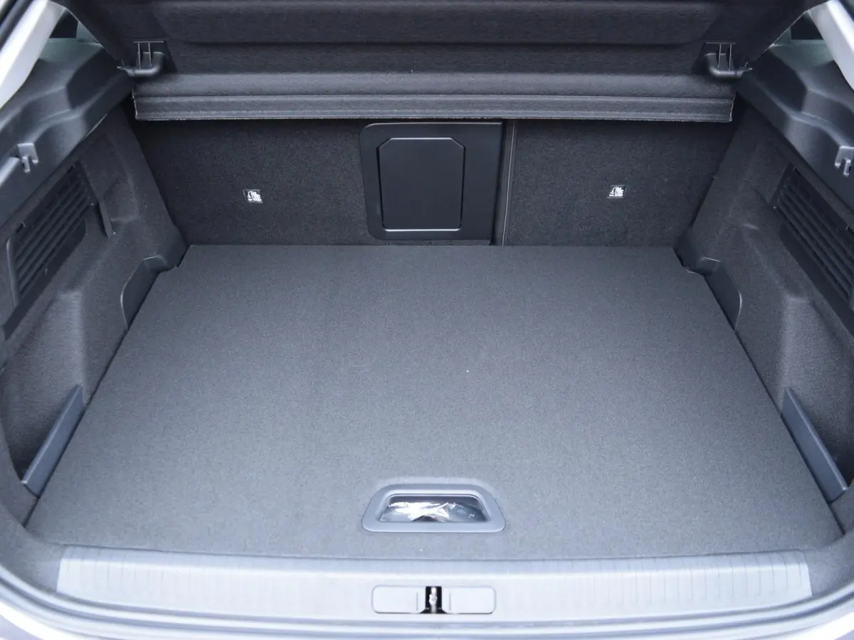1.2 Hybrid 145pk Max NAVI  | PARKEERSENSOREN MET CAMERA | STOELVERWARMING|