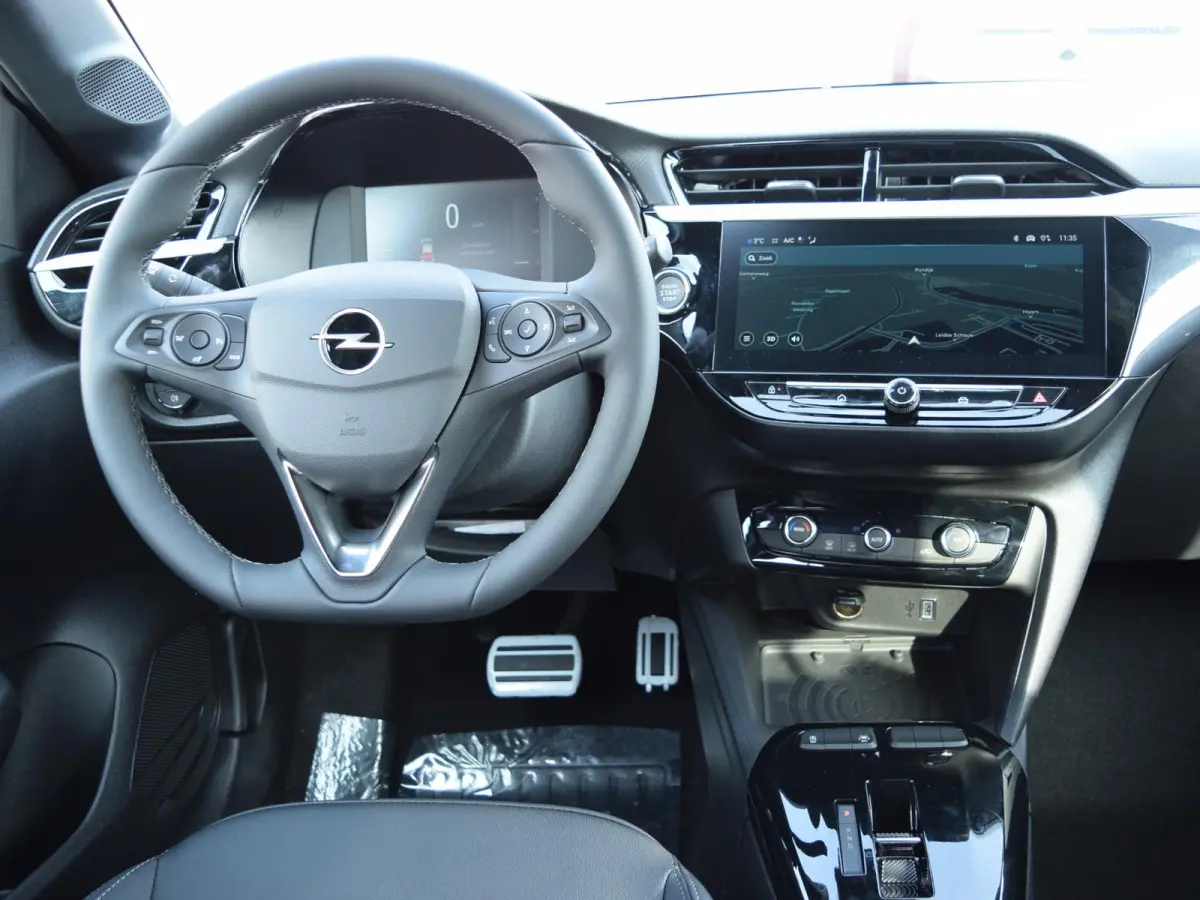 1.2 Turbo Hybrid Ultimate PARKEERSENSOREN MET CAMERA | CLIMATE CONTROL | STOELVERWARMING|