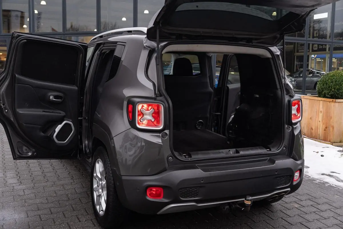 1.6 MultiJet Limited Aut.|Euro 6|GrijsKenteken|BTW|Org NL NAP|Trekhaak|2e Eig|Airco|Camera|Keyless|Cruise|Dealer Onderhouden