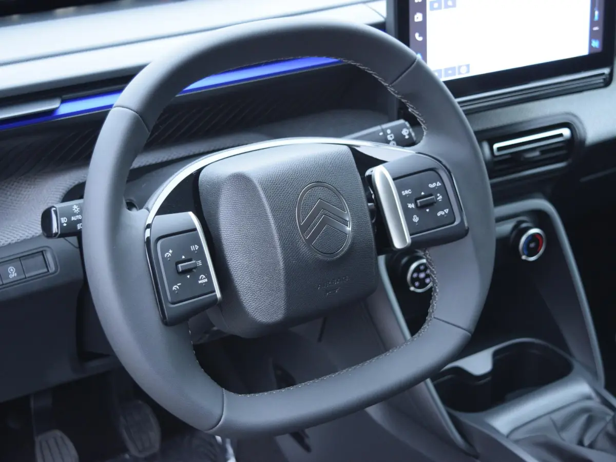 1.2 Turbo 100pk Business | TOT 8 JAAR GARANTIE | NAVI | AIRCO | CRUISE CONTROL | PARKEERSENSOREN | BLUETOOTH |