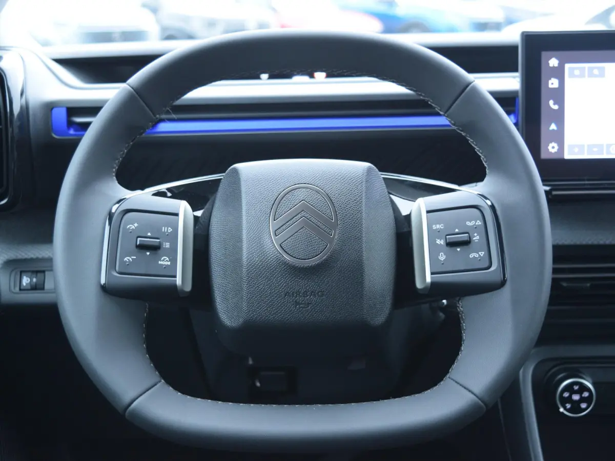 1.2 Turbo 100pk Business | TOT 8 JAAR GARANTIE | NAVI | AIRCO | CRUISE CONTROL | PARKEERSENSOREN | BLUETOOTH |