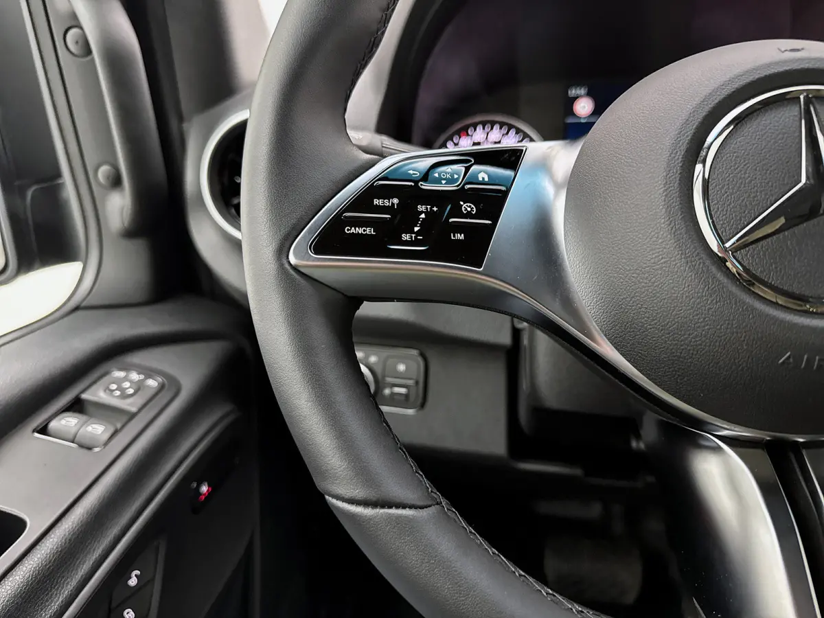317 CDI L3H2 Pro Navigatie Trekhaak Stoel en stuurverwarming Parkeerpakket Betimmering