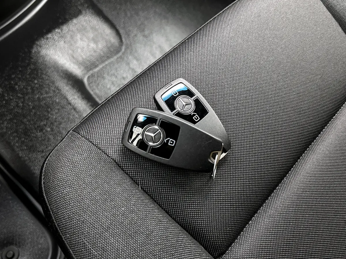 317 CDI L3H2 Pro Navigatie Trekhaak Stoel en stuurverwarming Parkeerpakket Betimmering