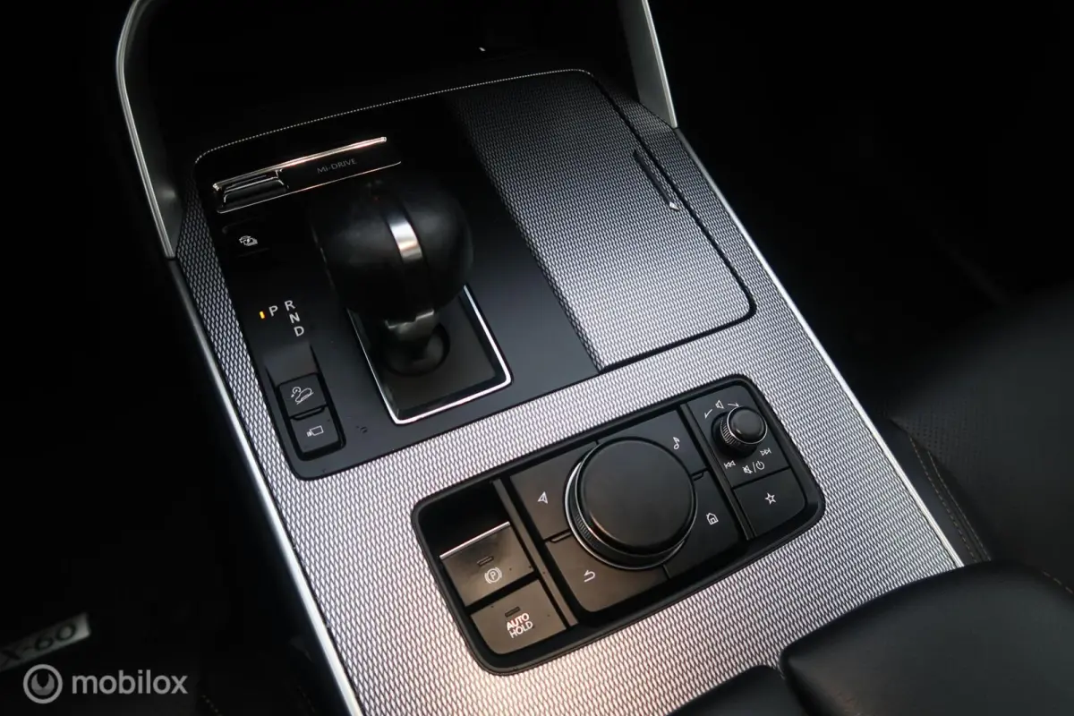 2.5 e-SkyActiv PHEV Homura TREKHAAK, PANODAK