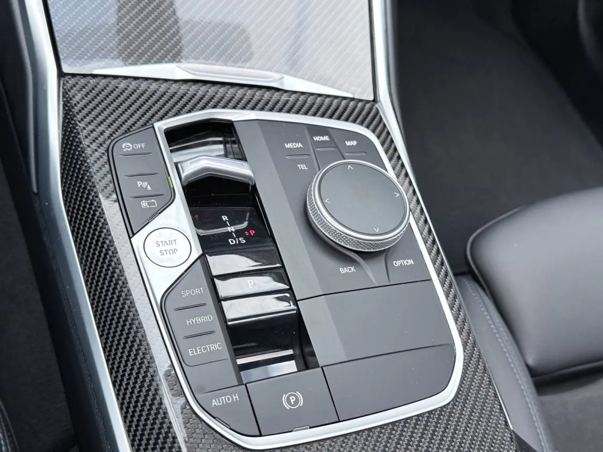 330e M-Sport PRO|PANO|ACC|T.HAAK|MEMORY|CARBON|