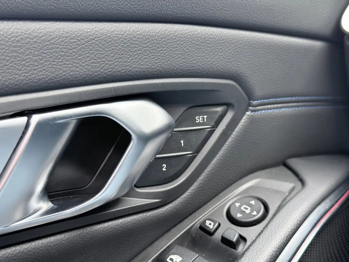 330e M-Sport PRO|PANO|ACC|T.HAAK|MEMORY|CARBON|