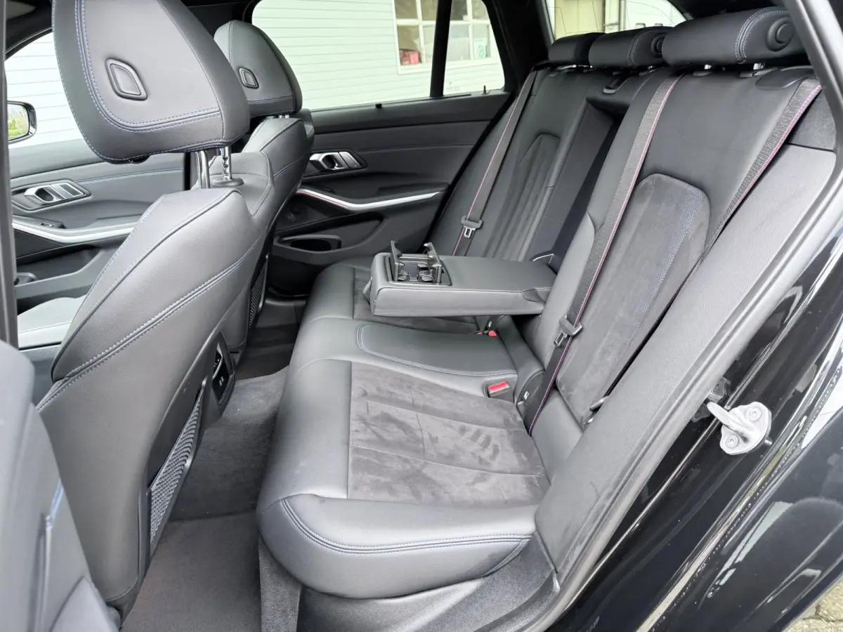 330e M-Sport PRO|PANO|ACC|T.HAAK|MEMORY|CARBON|