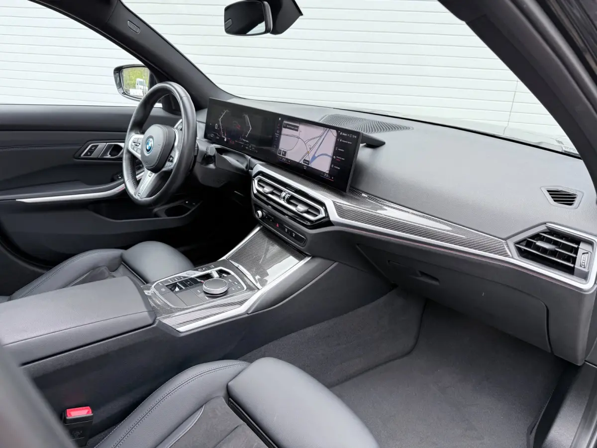 330e M-Sport PRO|PANO|ACC|T.HAAK|MEMORY|CARBON|