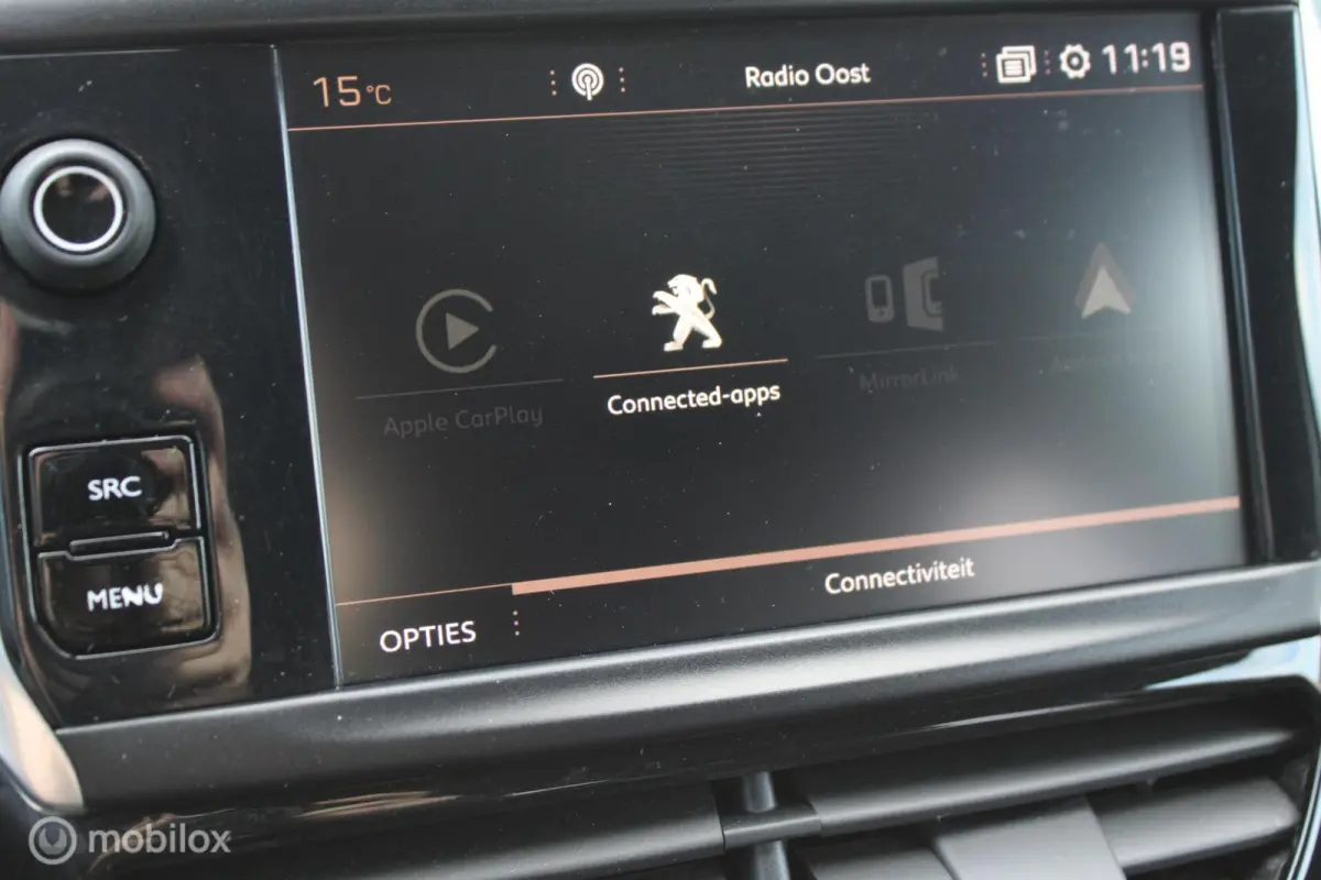 1.2 110 PK Turbo GT-line, Donker glas, Pdc voor + achter + camera, Cruise, Clima, Navi, App connect