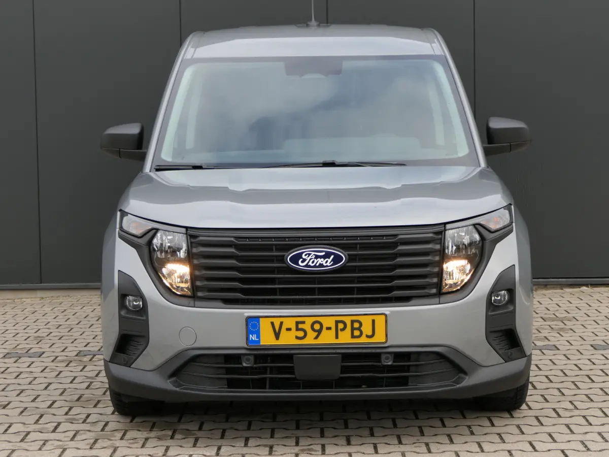 1.0 EcoBoost Trend | Winterpack | Camera | Schuifdeur | CarPlay/Android Auto | Parkeersensoren | Cruise Control | DAB