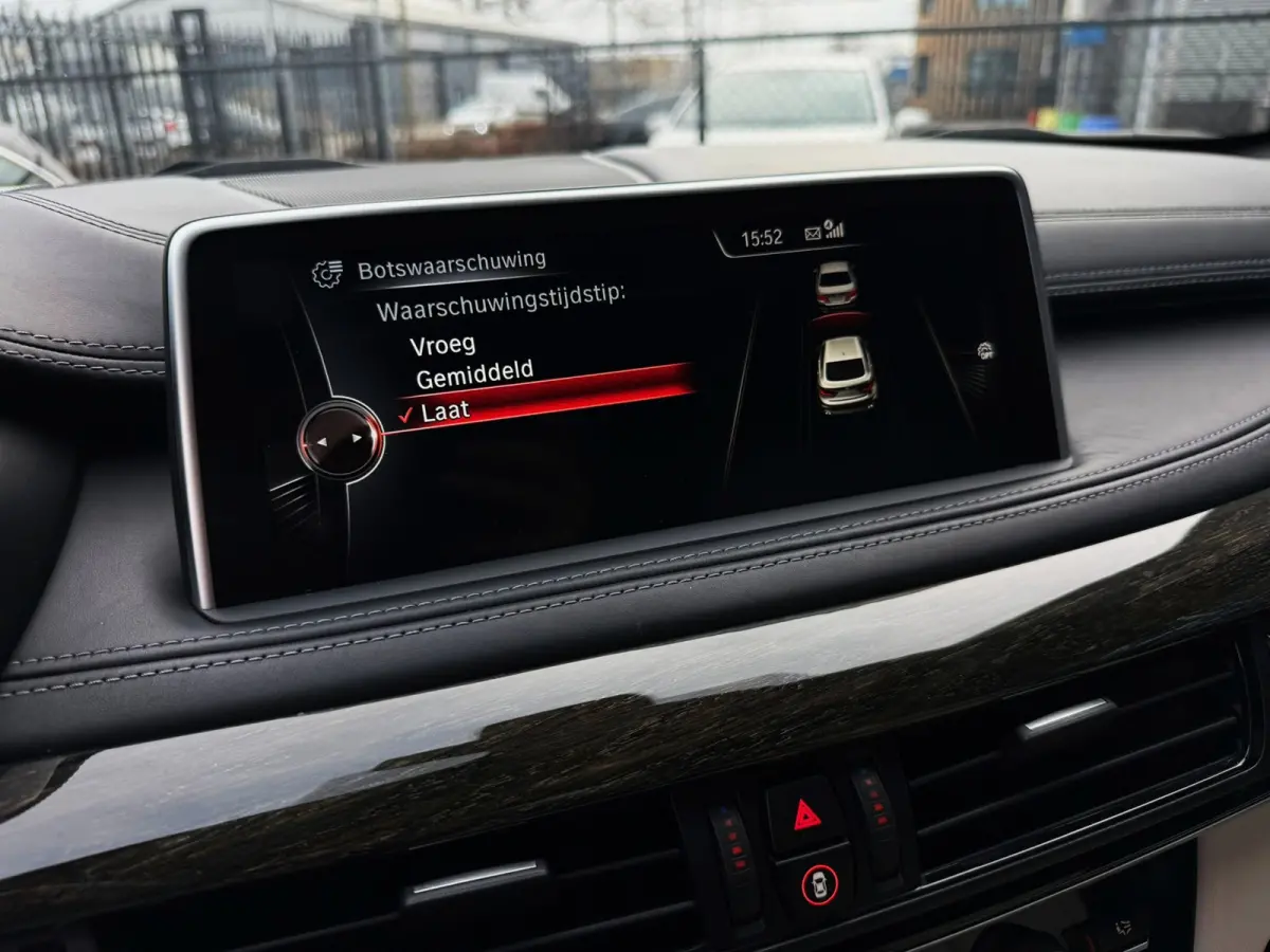 XDrive30d High Executive 258PK|Full Led|Proff Navi|Kantel/Schuifdak|HarmanKardon|Memmory|HUD|Leder|StoelVW|AUT|Flippers