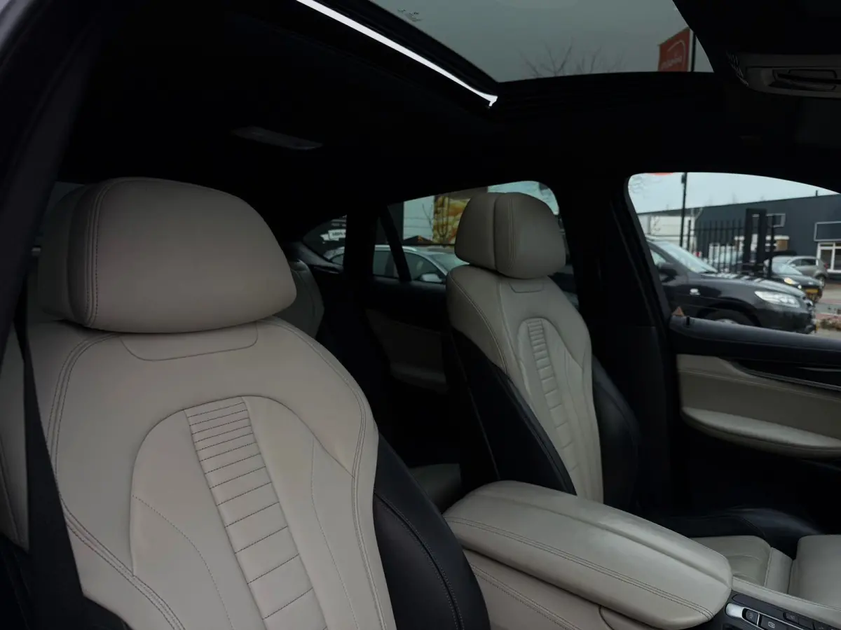 XDrive30d High Executive 258PK|Full Led|Proff Navi|Kantel/Schuifdak|HarmanKardon|Memmory|HUD|Leder|StoelVW|AUT|Flippers