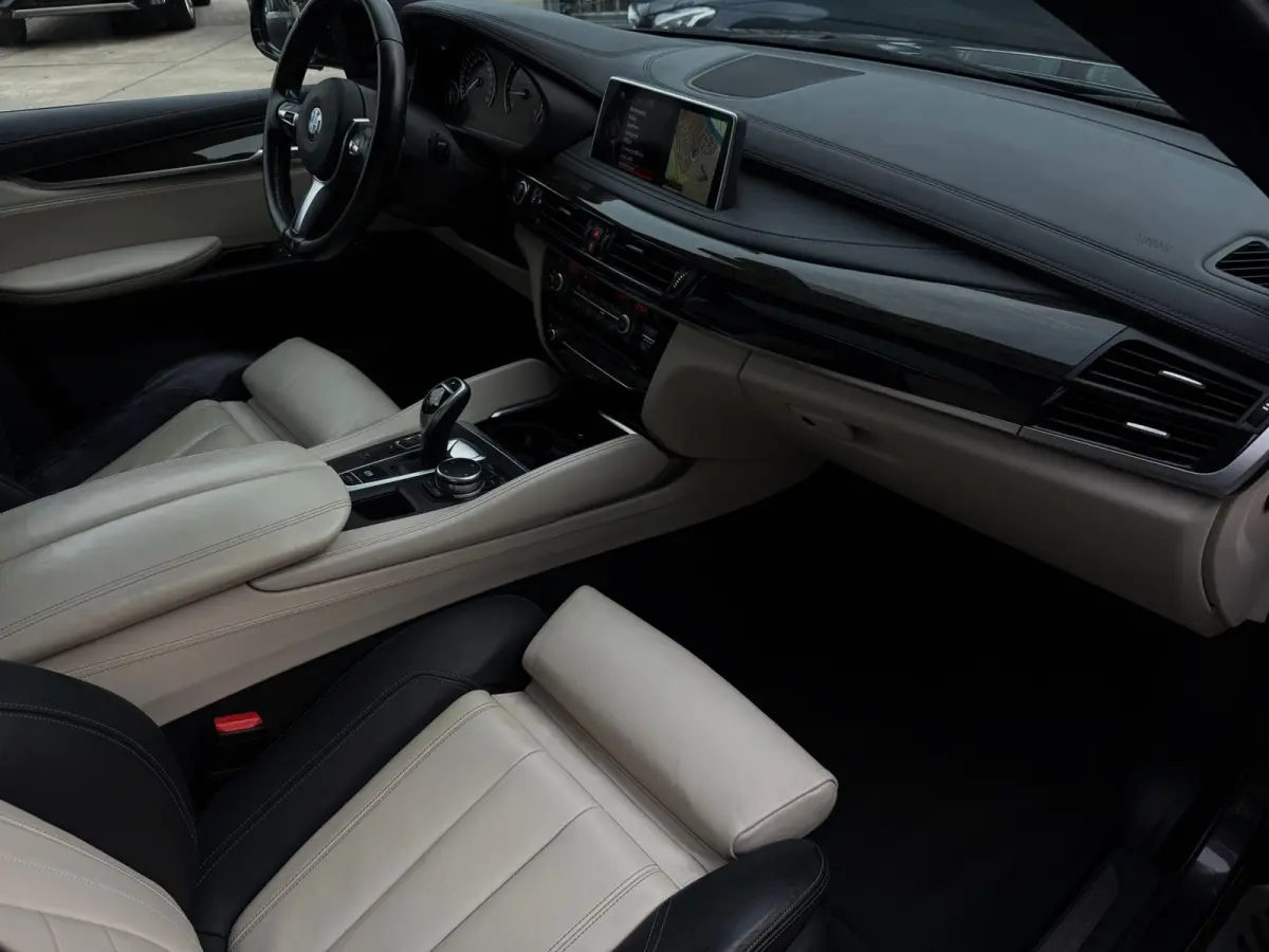 XDrive30d High Executive 258PK|Full Led|Proff Navi|Kantel/Schuifdak|HarmanKardon|Memmory|HUD|Leder|StoelVW|AUT|Flippers