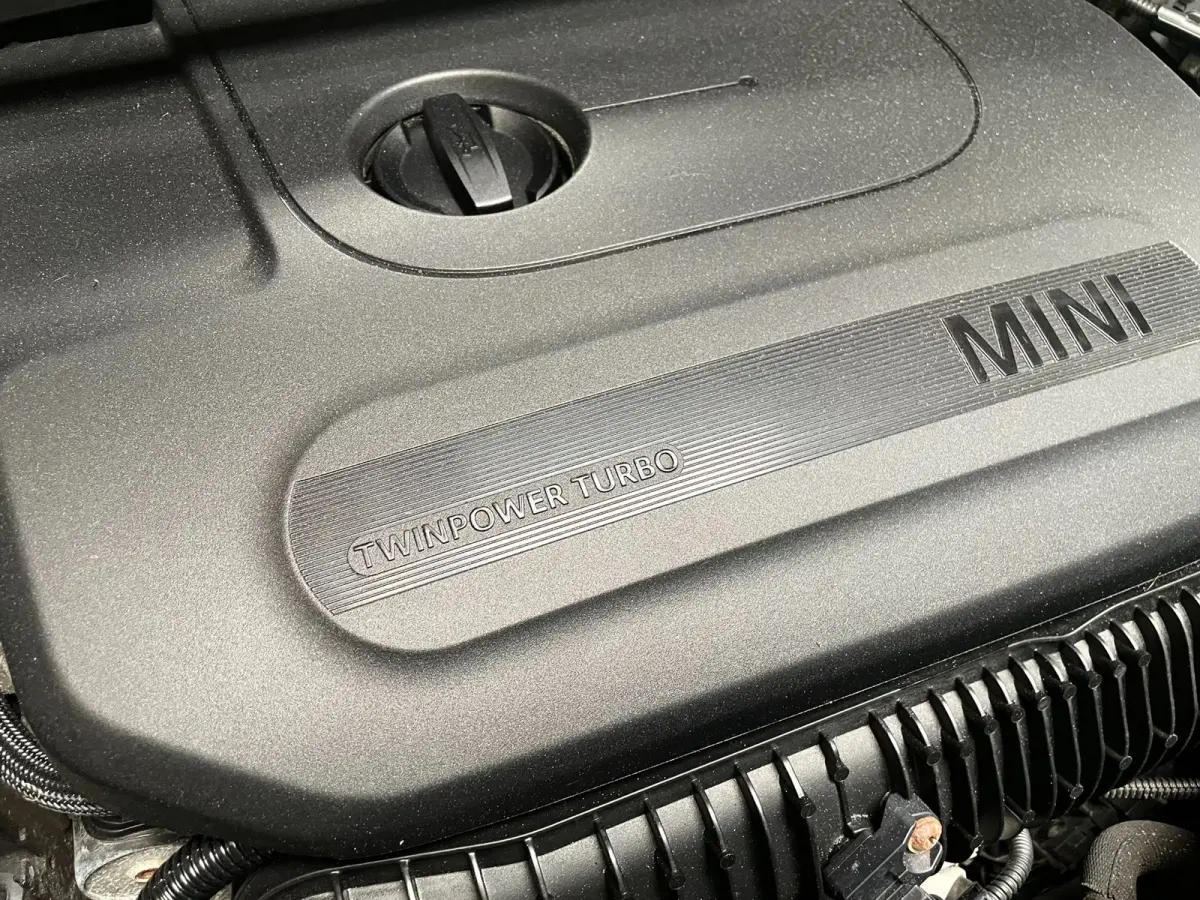 Mini 2.0 Cooper S Edition PANO NAVI 190 PK AFN TREKHAAK