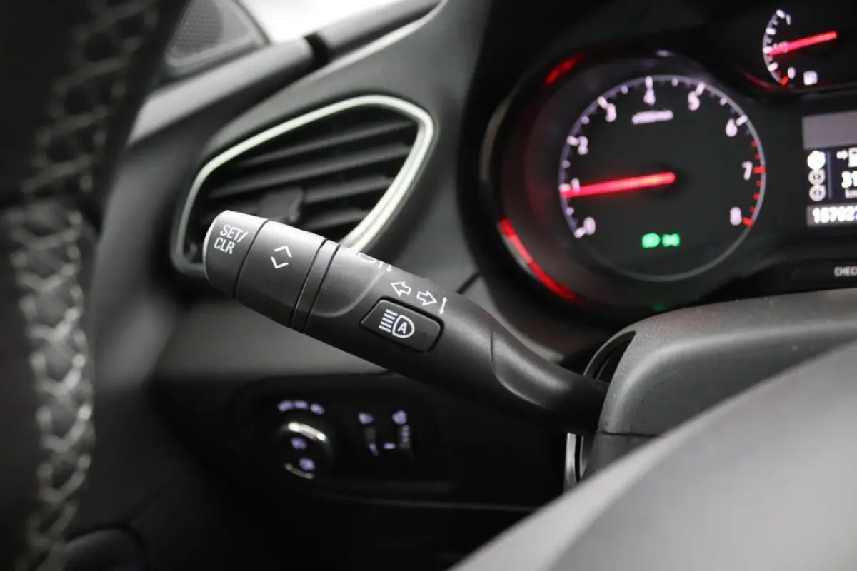 1.2 Turbo Online Edition*NAVI*ECC*SPORTSTOEL*