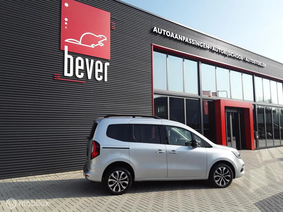 bestel 1.3 TCe 100 Comfort L1
