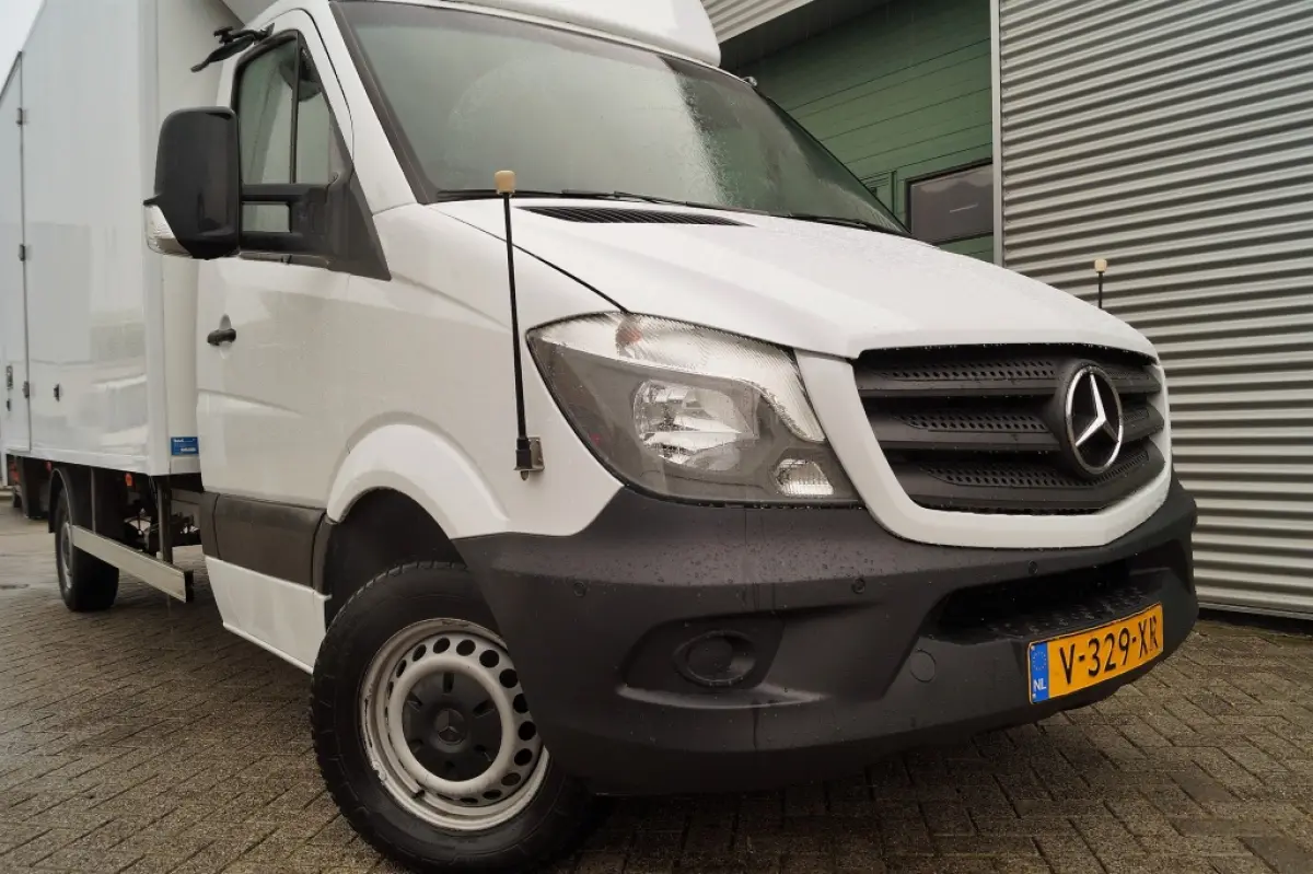 414 2.2 CDI 143pk 432 HD Bakwagen + Laadklep -AIRCO-