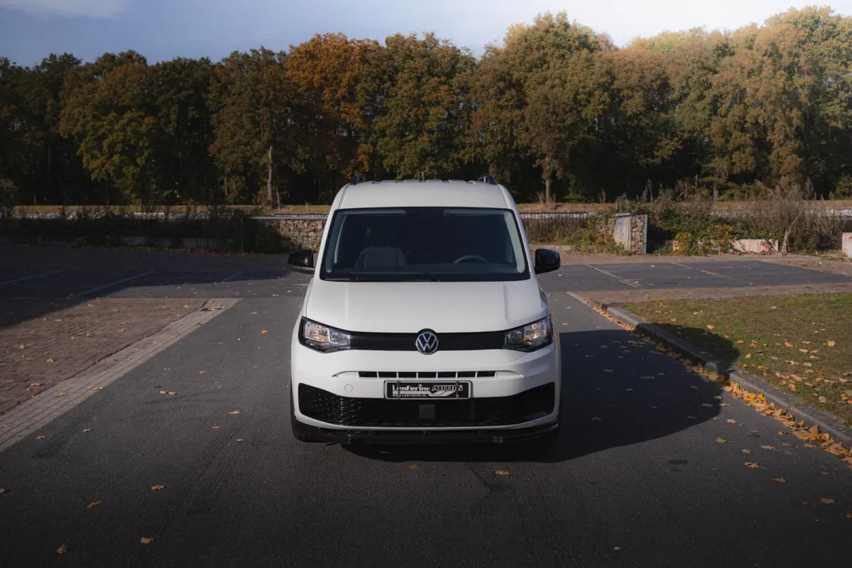 1.5 TSI 115 pk BENZINE Black&White Edition 19" LMV, Spoilers V+A, Airco, Bumpers in Kleur, Cruise Control, 2-Zits