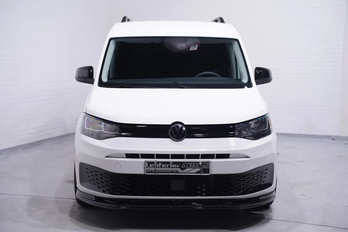 1.5 TSI 115 pk BENZINE Black&White Edition 19" LMV, Spoilers V+A, Airco, Bumpers in Kleur, Cruise Control, 2-Zits