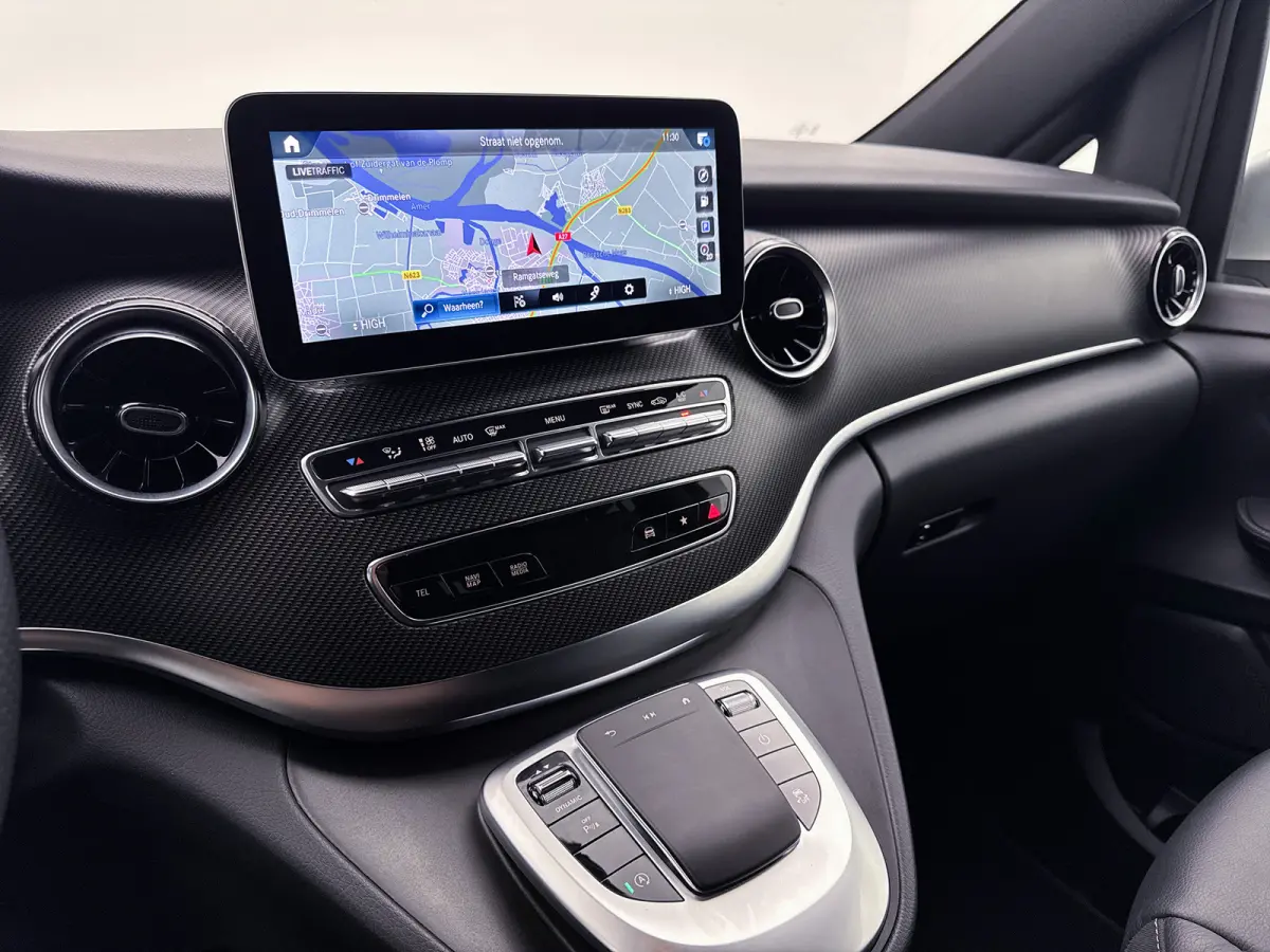 250d 4-MATIC Extra Lang AMG Styling Leder Dubbele Schuifdeur