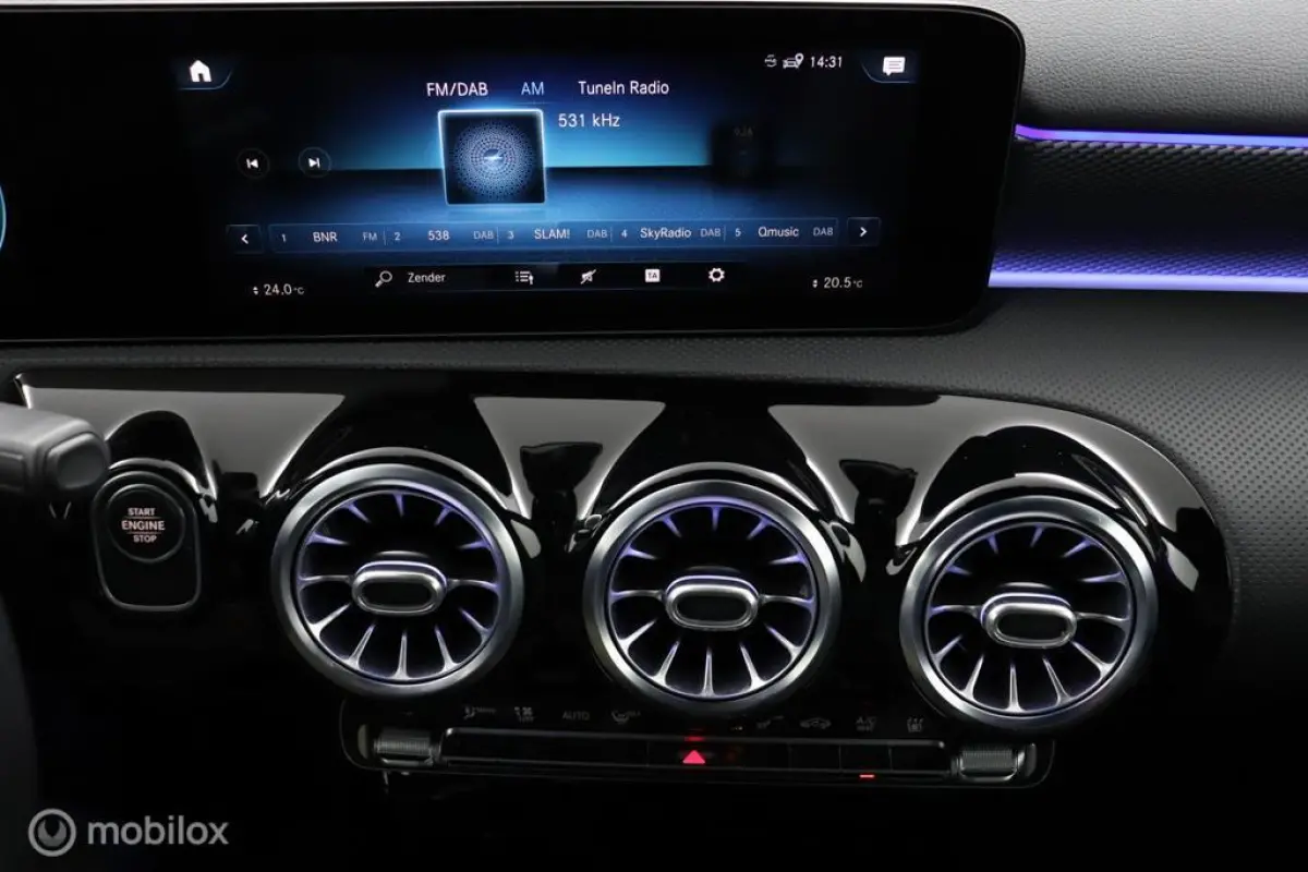 250e 218pk Plug in Hybride NL Auto | 95,1% SOH | widescreen | Sfeerverlichting | Leder | 360 Camera | Vol Opties | NL Auto | DEALER-STAAT