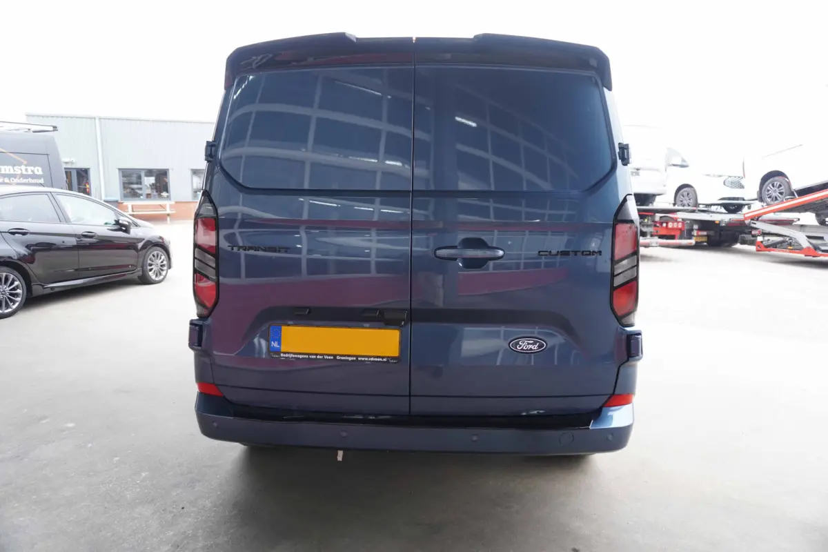 320L 2.0 TDCI 170PK L2H1 Limited Automaat Nr. V018 | Airco | adap.Cruise | Navi | Camera | Blis | 20 inch Lm Velgen Raptor grill /Site steps met verlichting