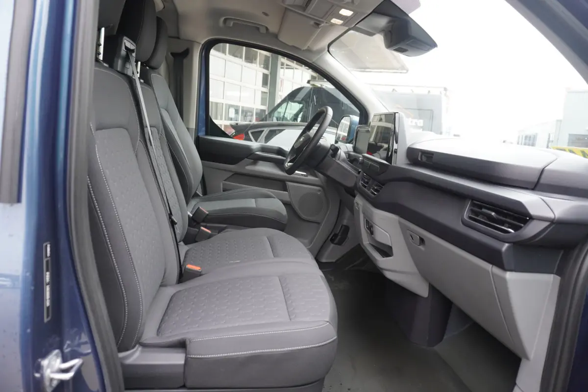 320L 2.0 TDCI 170PK L2H1 Limited Automaat Nr. V018 | Airco | adap.Cruise | Navi | Camera | Blis | 20 inch Lm Velgen Raptor grill /Site steps met verlichting