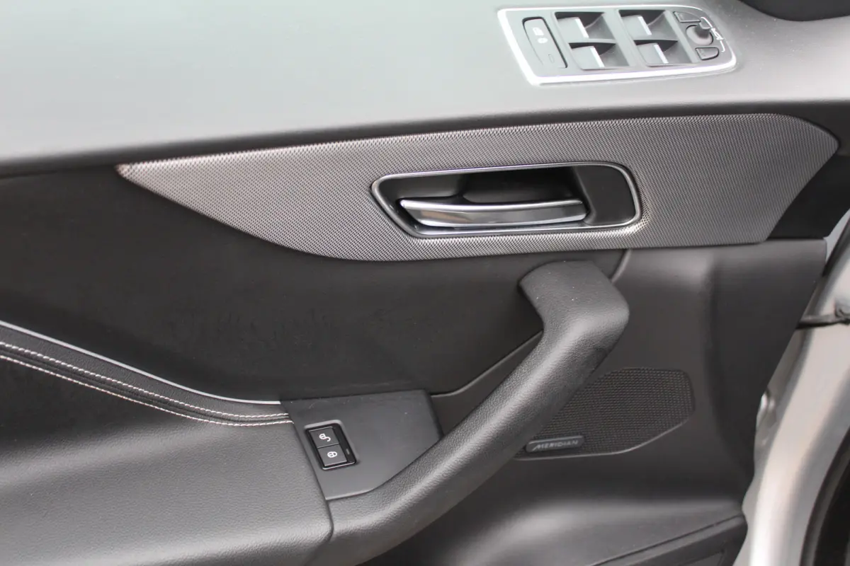 3.0 S/C S Sport First Edition AWD - 1e eig / pano / cruise / elek verw stoelen / V6!