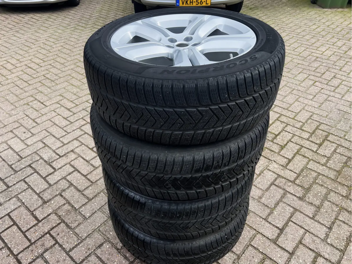 3.0 S/C S Sport First Edition AWD - 1e eig / pano / cruise / elek verw stoelen / V6!