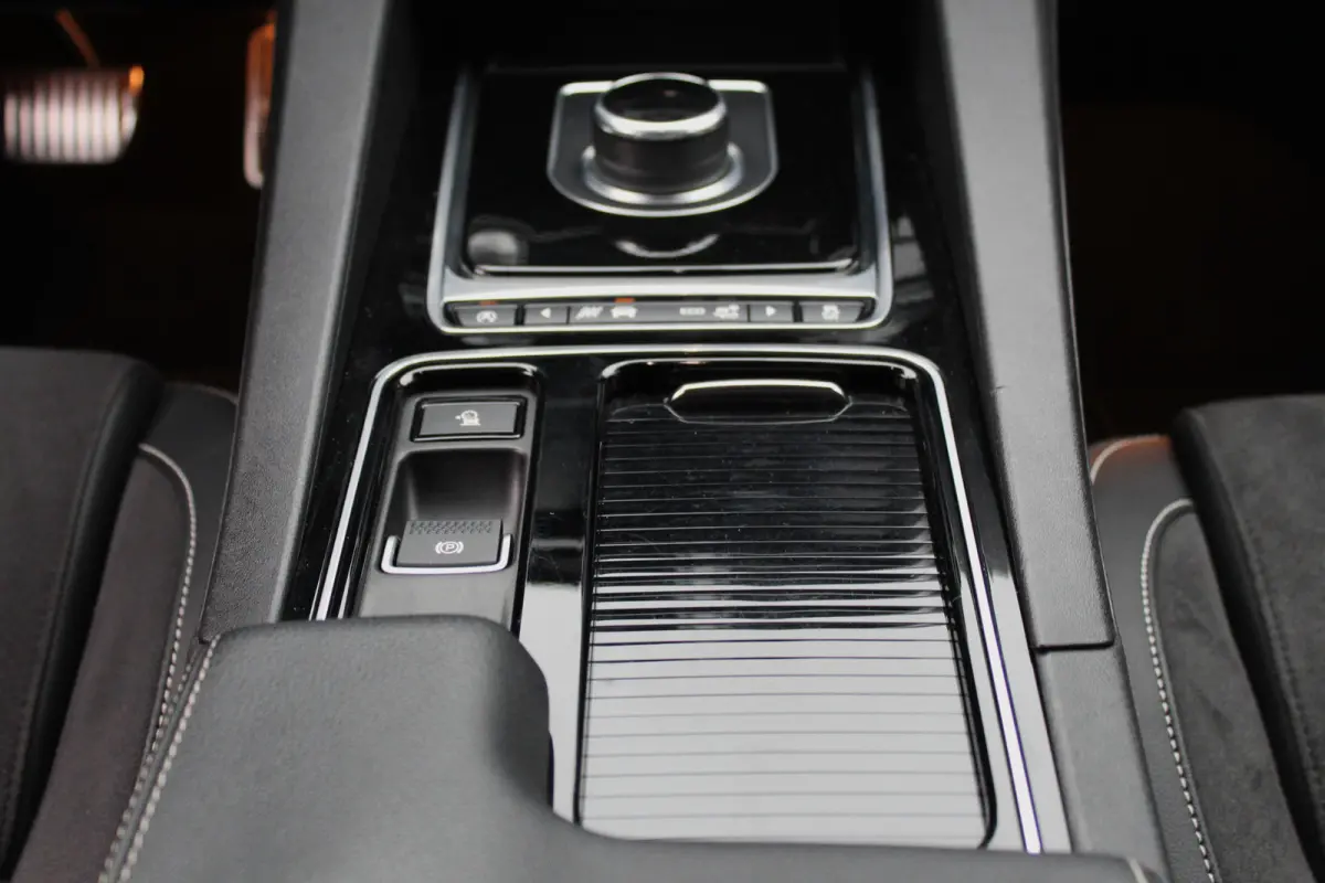 3.0 S/C S Sport First Edition AWD - 1e eig / pano / cruise / elek verw stoelen / V6!