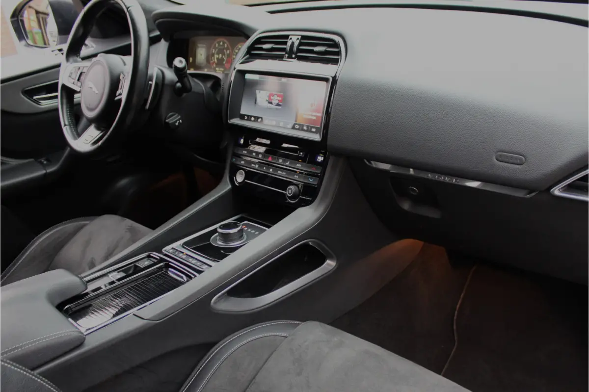 3.0 S/C S Sport First Edition AWD - 1e eig / pano / cruise / elek verw stoelen / V6!