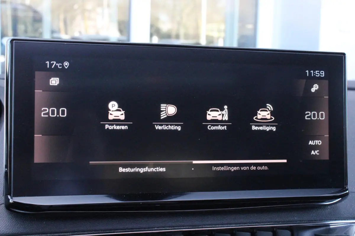 1.2 130PK AUTOMAAT GT PACK BUSINESS | PANORAMISCH SCHUIF/KANTEL DAK | AFNEEMBARE TREKHAAK | ALCANTARA BEKLEDING | FULL LED KOPLAMPEN | FOCAL AUDIO SYSTEM | 19" LICHTMETALEN VELGEN | CLIMATE 