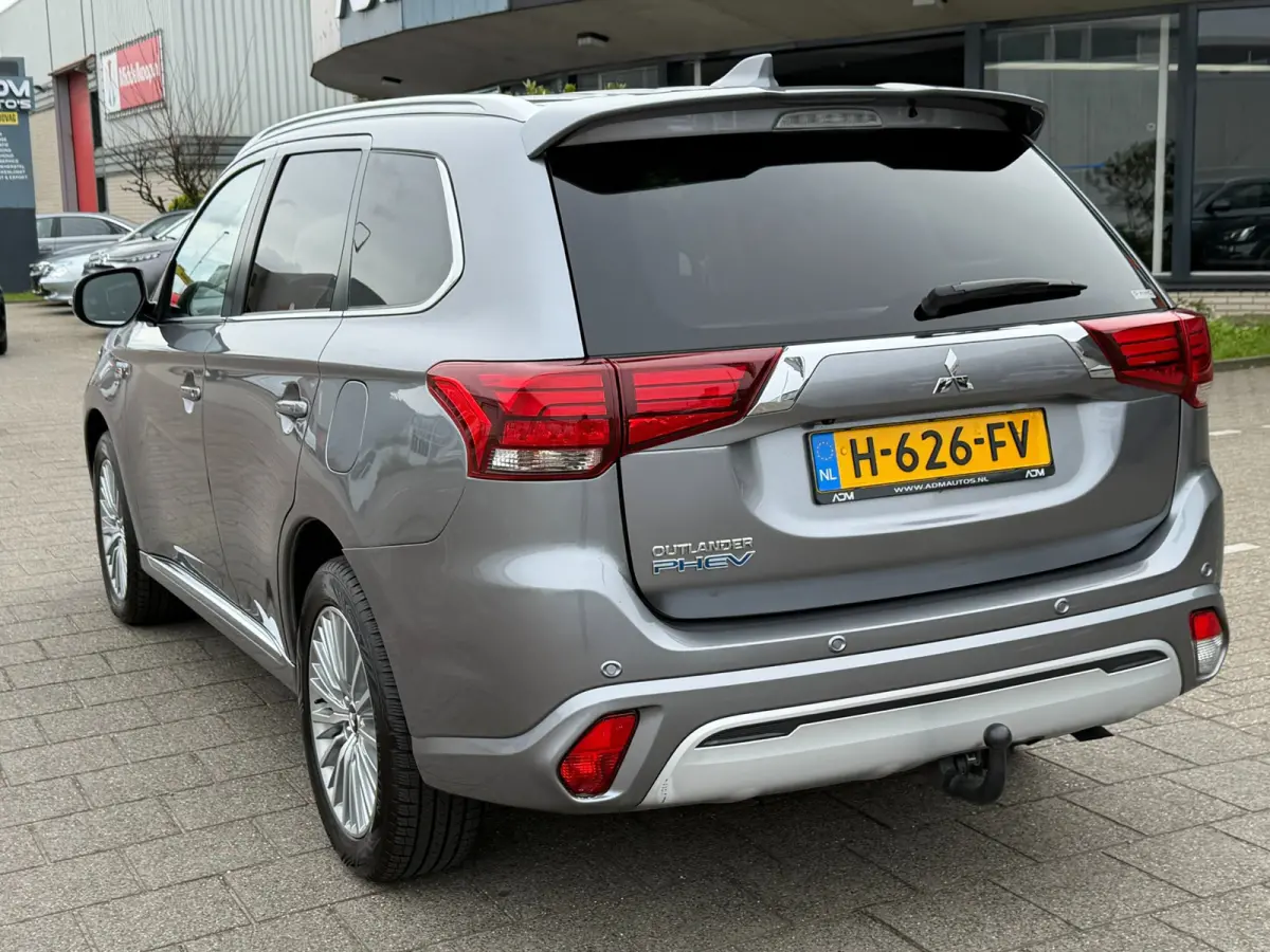 2.4 PHEV Intense