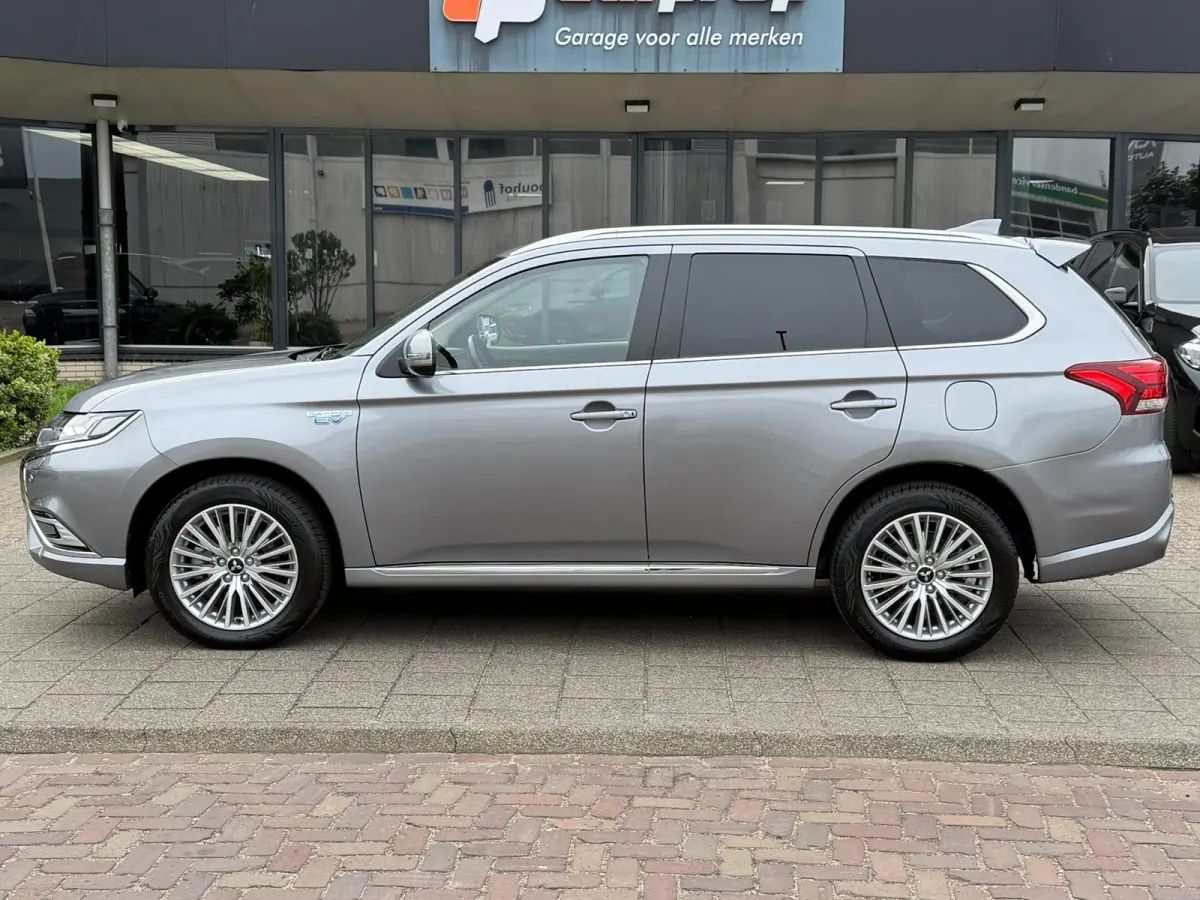 2.4 PHEV Intense