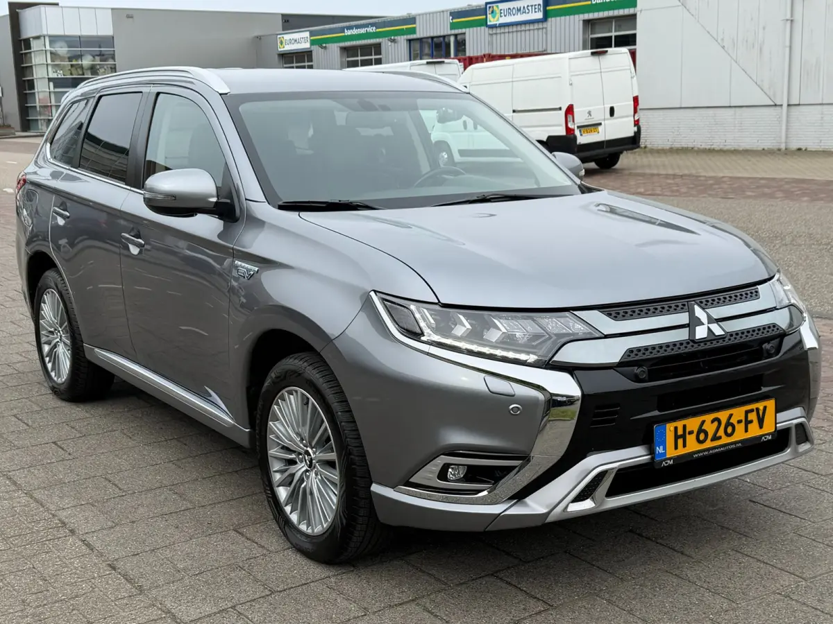 2.4 PHEV Intense