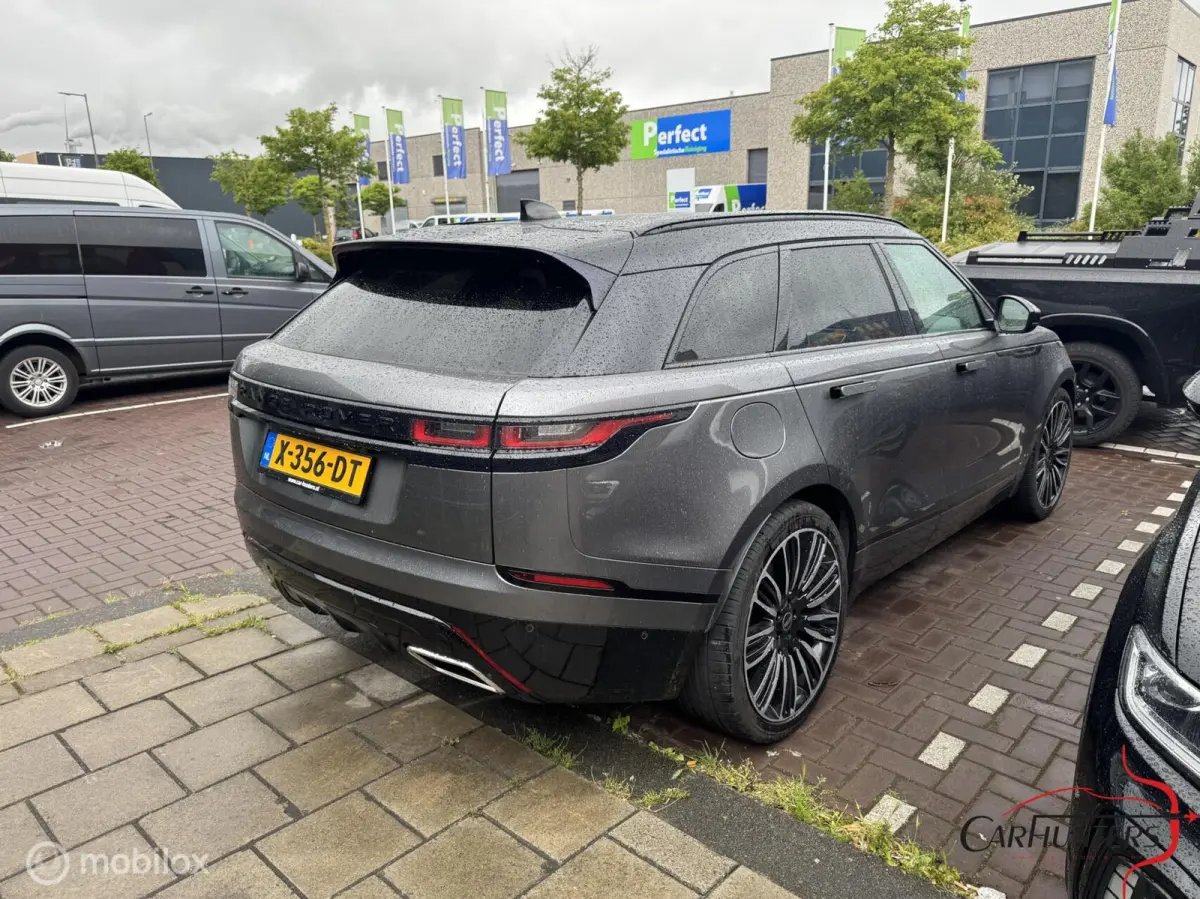 2.0 D240 AWD R-Dynamic