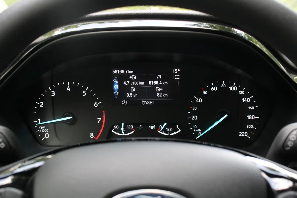 1.0EB TITANIUM | NL-AUTO | DEALER OH | CRUISE | CLIMA | NAVI | APPLE CARPLAY + ANDROID AUTO | LED | PRACHTIGE STAAT!