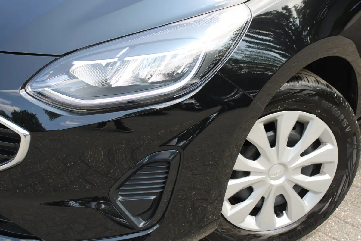 1.0EB TITANIUM | NL-AUTO | DEALER OH | CRUISE | CLIMA | NAVI | APPLE CARPLAY + ANDROID AUTO | LED | PRACHTIGE STAAT!