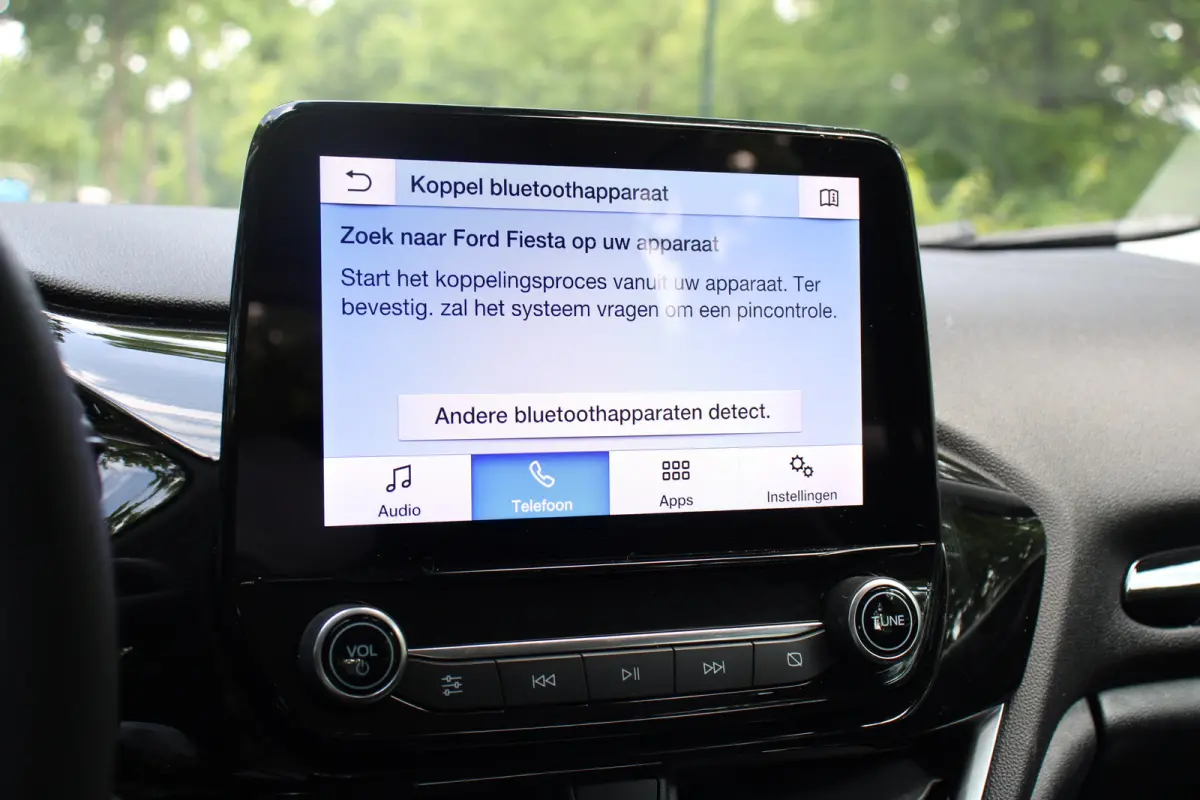 1.0EB TITANIUM | NL-AUTO | DEALER OH | CRUISE | CLIMA | NAVI | APPLE CARPLAY + ANDROID AUTO | LED | PRACHTIGE STAAT!